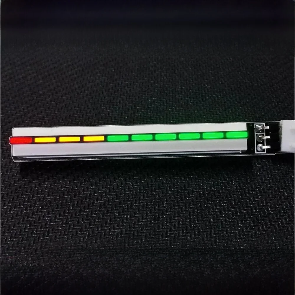 LED Muzyka Wskaźnik poziomu baterii Spektrum rytmu muzyki Dynamiczna atmosfera Wskaźnik napięcia światła DIY Wzmacniacz mocy audio — zdjęcie 2
