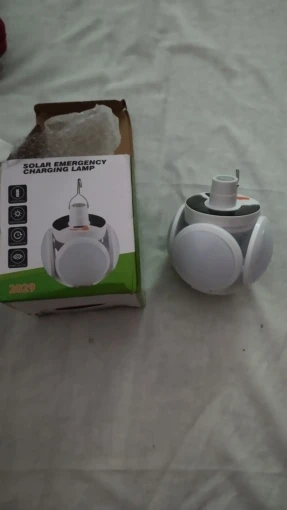 Petite lanterne solaire pliable