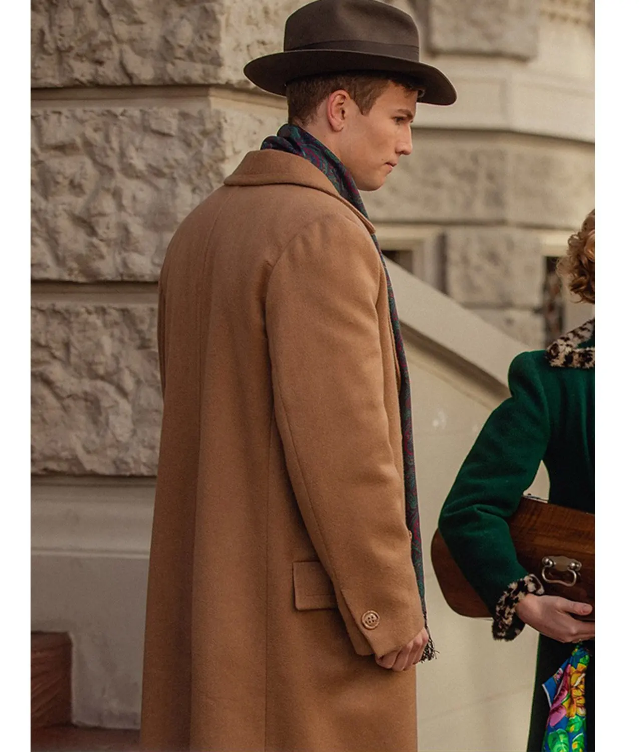 

2024 new store homemade movie same style men's brown coat