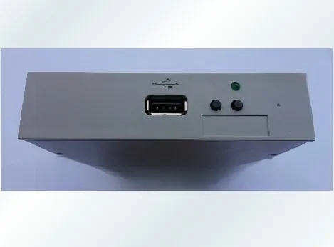 Darmowa wysyłka SFR1M44-U100 normalna wersja 3.5 Cal 1.44MB USB SSD stacja dyskietek EMULATOR GOTEK — zdjęcie 2
