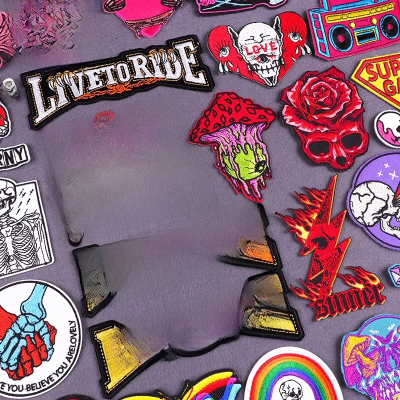 Live To Ride Patch moto motard patchs brodés pour vêtements patchs thermoadhésifs sur vêtements Punk crâne flamme Patch