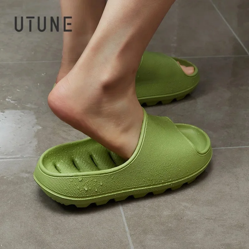 

UTUNE Women Slippers Bathroom Summer Indoor Home Slides Leaking Household Bath Slipper Men Fast Leak Platform Sandals Green