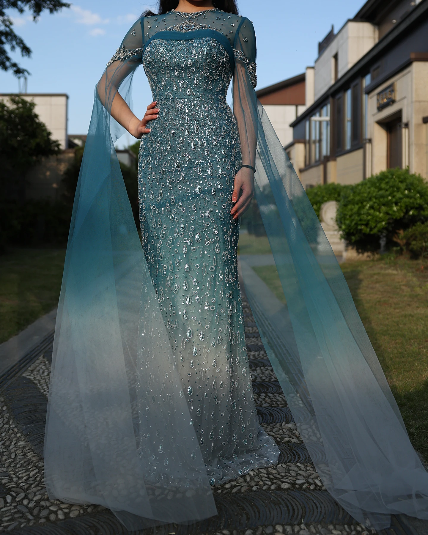 Sharon กล่าวว่า Luxury Turquoise คริสตัล Mermaid ดูไบชุดราตรี Cape สําหรับคํางานแต่งงาน Gowns SS666 ที่กําหนดเอง