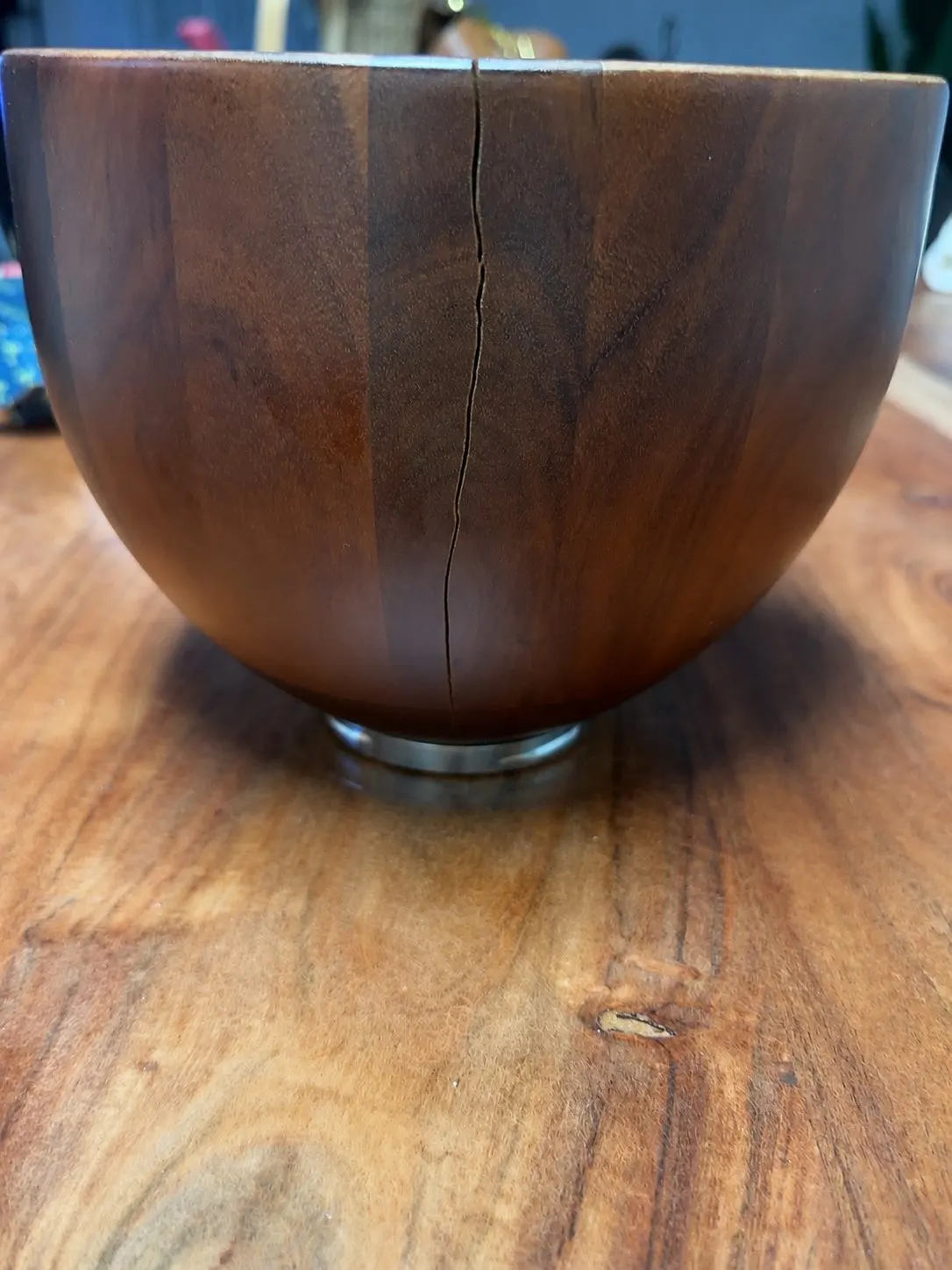 5QT Walnut Wood Mixing Bowl for KitchenAid 4.5 & 5QT Tilt-Head Mixers, Handmade Natural Walnut with Stainless Steel Locking Base photo review