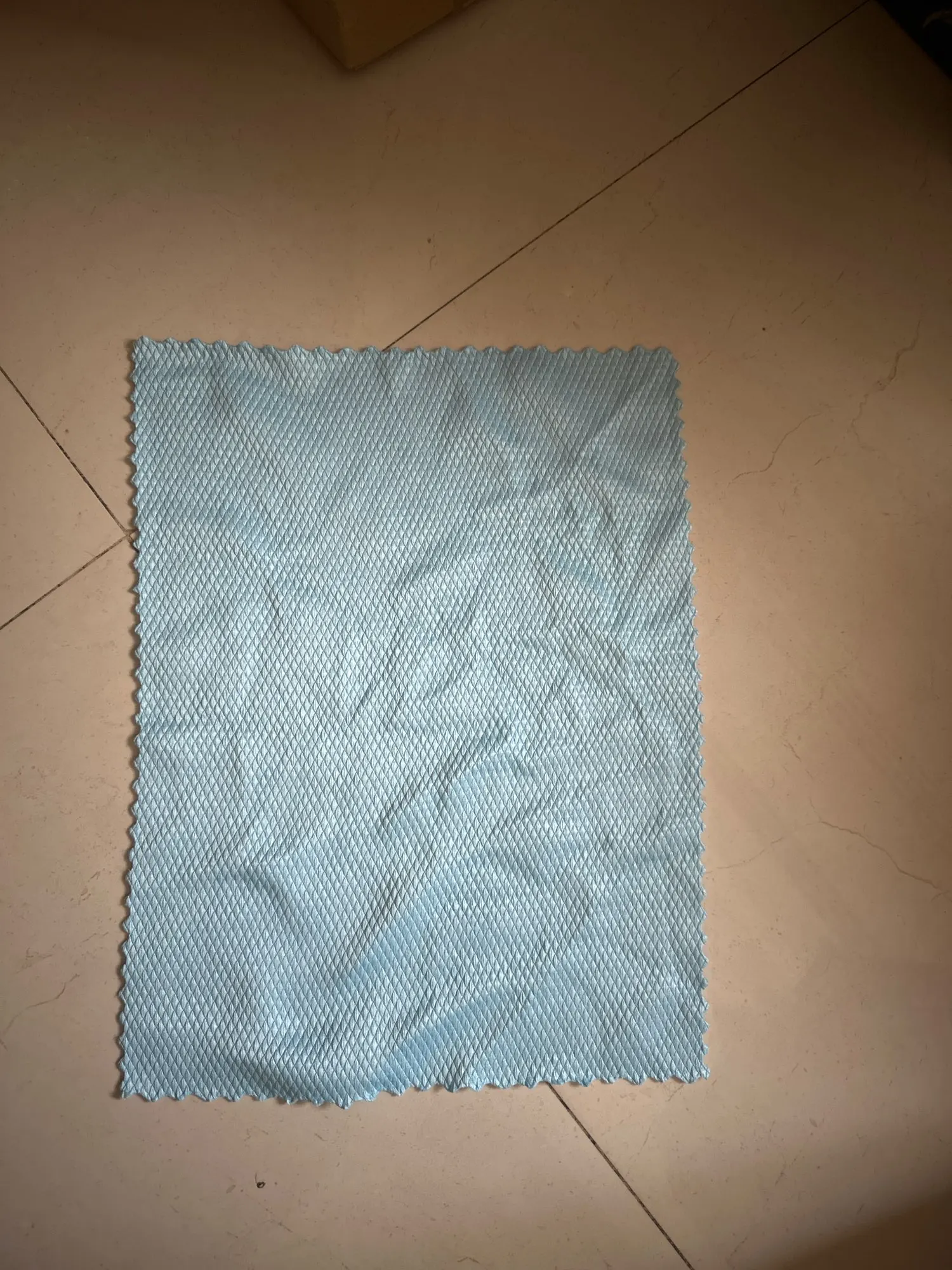 10/20pcs Microfiber Glass Cleaning Cloth Rag Lint-Free For Windows Car Kitchen Mirror No Trace Reusable Fish Scale Rag Polishing photo review
