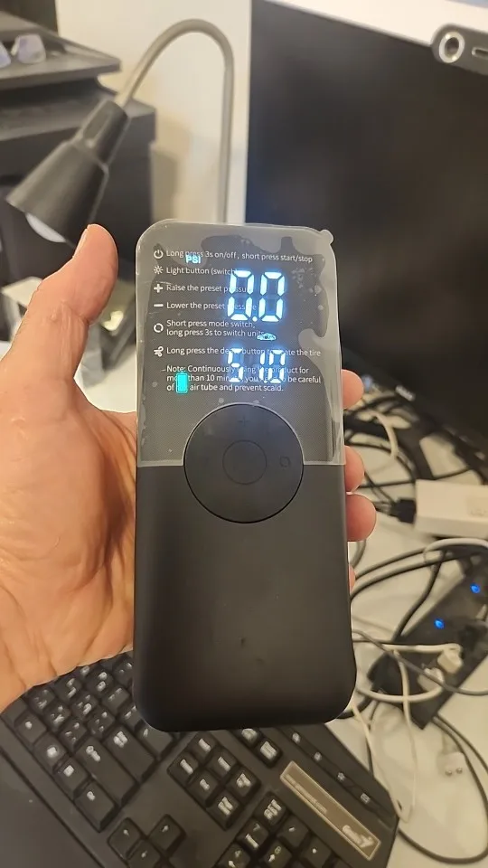 VanVolt AirGo™ Cordless Digital Tyre Inflator - Portable 150 PSI Air Pump photo review
