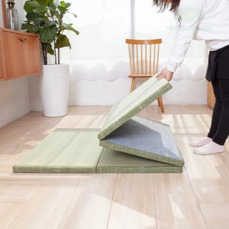 Tradizionale Giapponese Igusa (Rush Erba) Tatami Materasso Piano Futon Pieghevole Duro Confortevole Sacco a Pelo Pad per Il Giapponese Sala da Tè