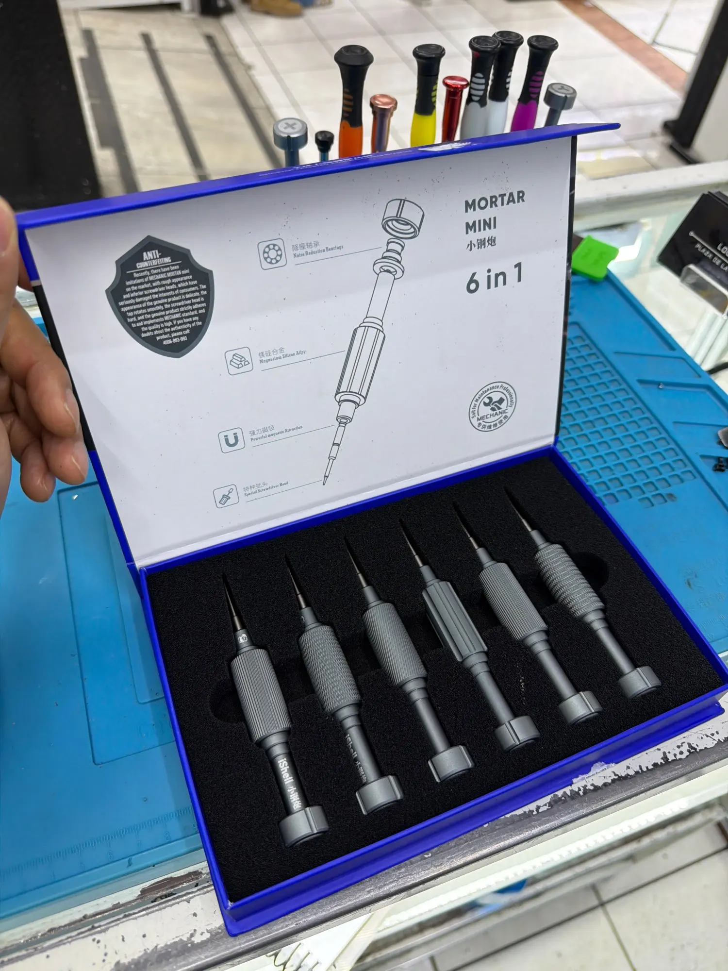 6in1 Mechanic IShell MAX High Hardness Precision Screwdriver Plum blossom cross for IPhone bottom Internal disassembly tools Set photo review