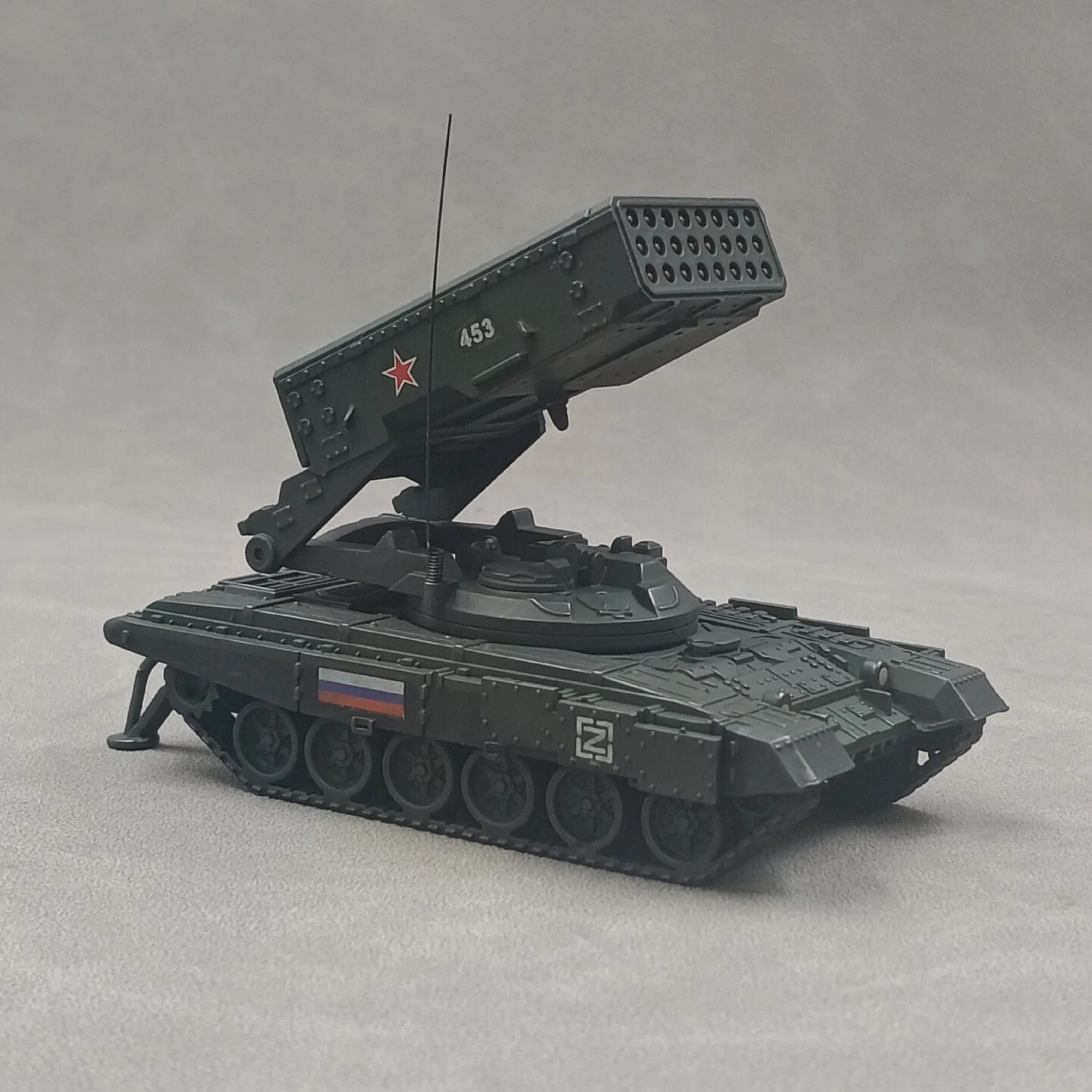 1/72 Russian TOH1 self-propelled rocket launcher , SLA printing hand-colored finished model decorative ornament