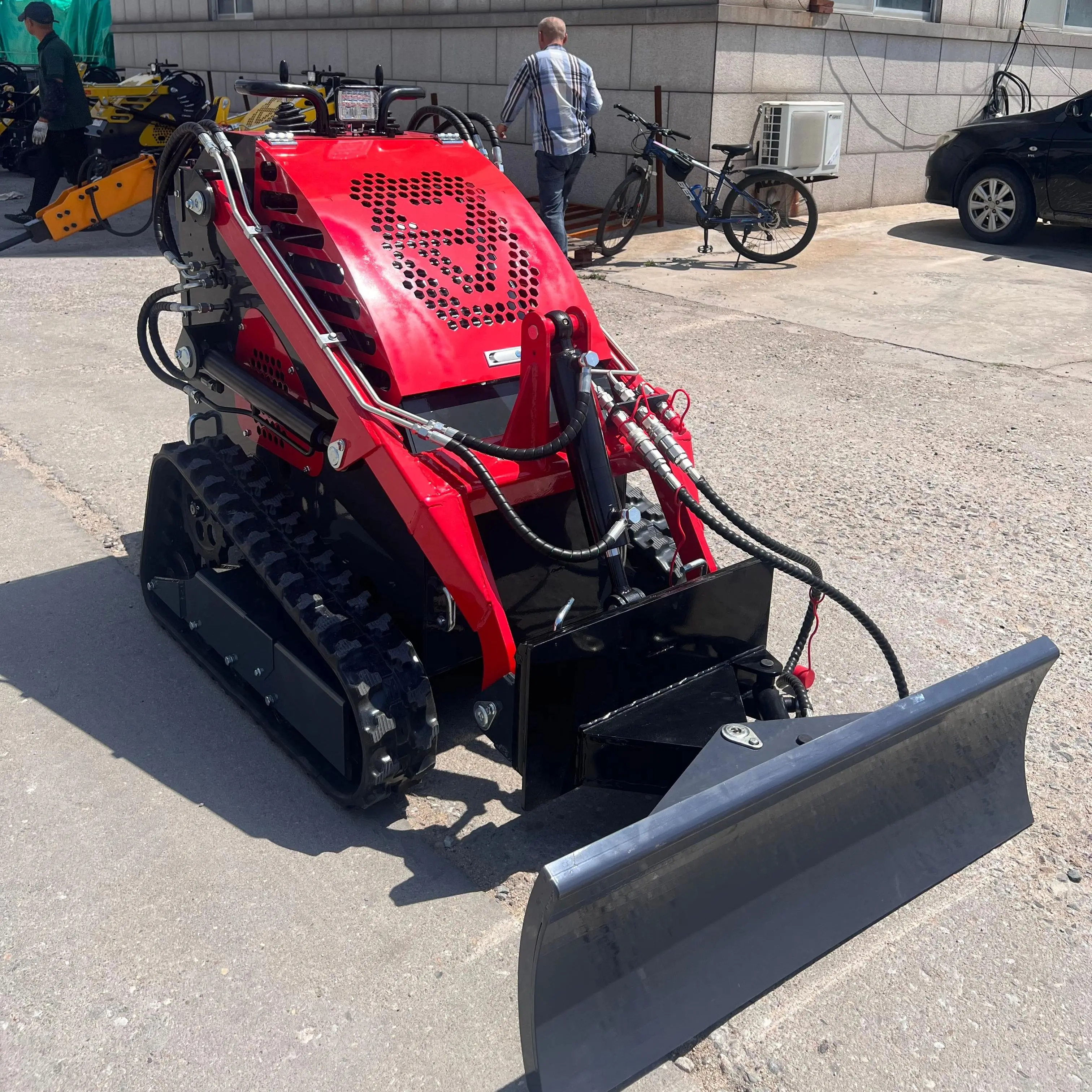 Customized multifunctional mini skid steer loader for sale hydraulic mini wheel loader mini loader skid steer loader with tracks