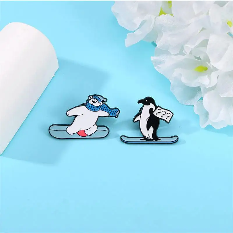 Cute Ski Animal Enamel Brooch Polar Bear Penguin Snowman Cat Alloy Lapel Pin Badge Backpack Clothing Accessories