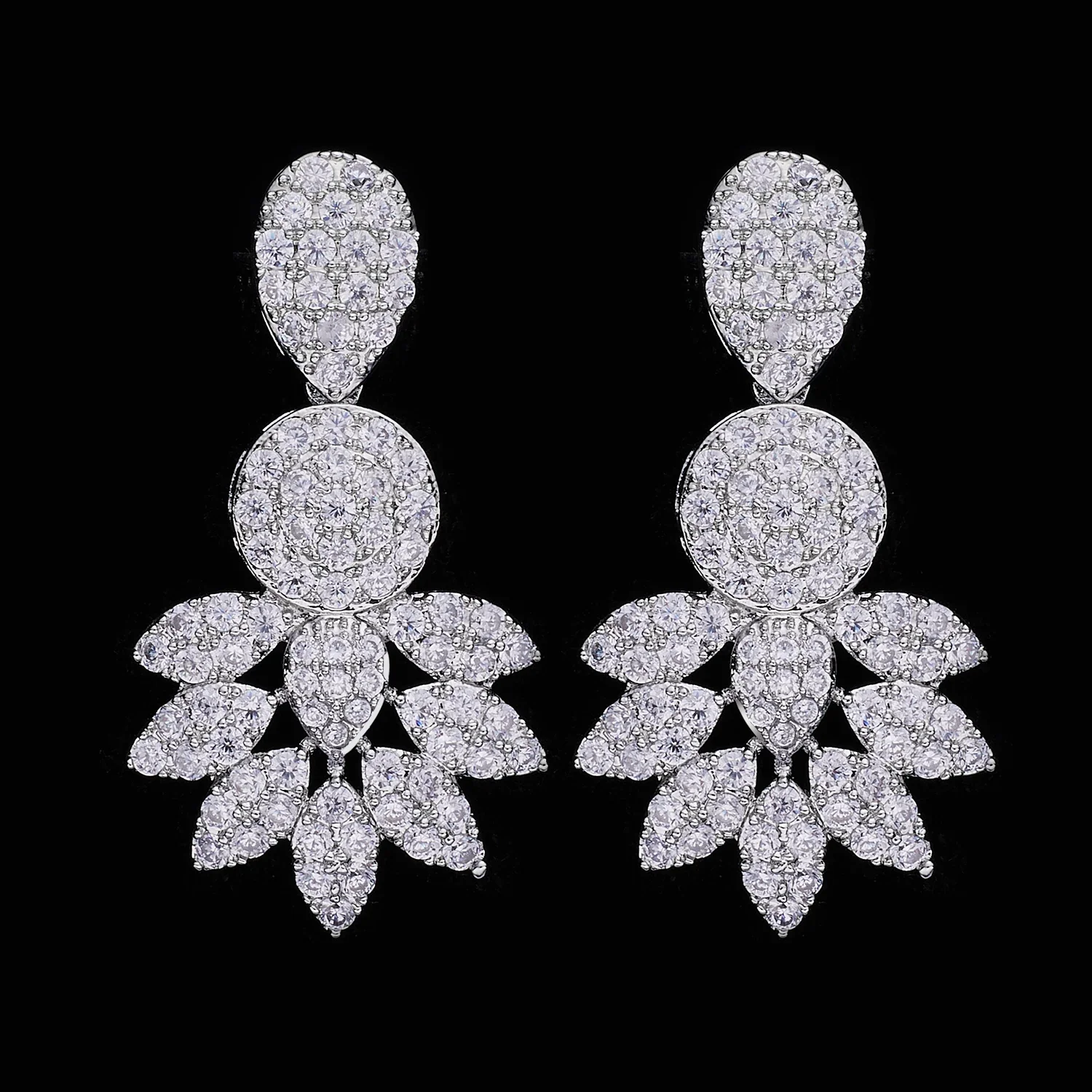 

Fashion decoration bride jewelry set women's earrings exquisite necklace suitable for romantic wedding grand party