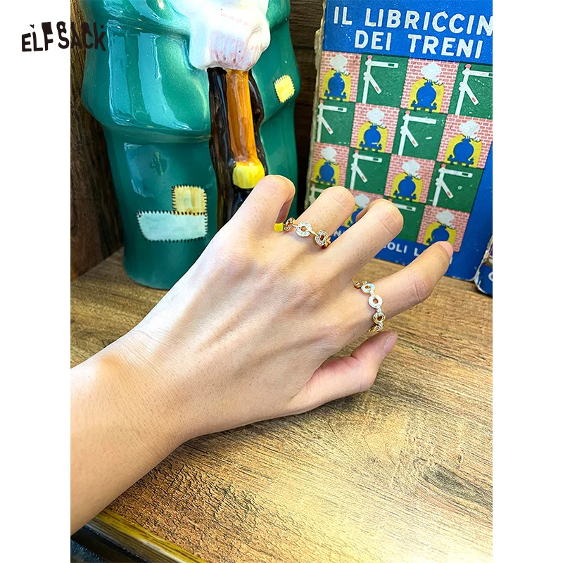 

ELFSACK 2025 Autumn New Arrivals Vintage Copper Coin Ring Zircon Inlaid Open Adjustable Statement Jewelry
