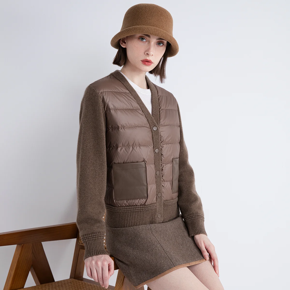 ﻿TX852129 Luxury Minimalist Women’s LP Down Knitwear 100% Cashmere Puffer Cardigan Sheepskin Pocket Outerwear