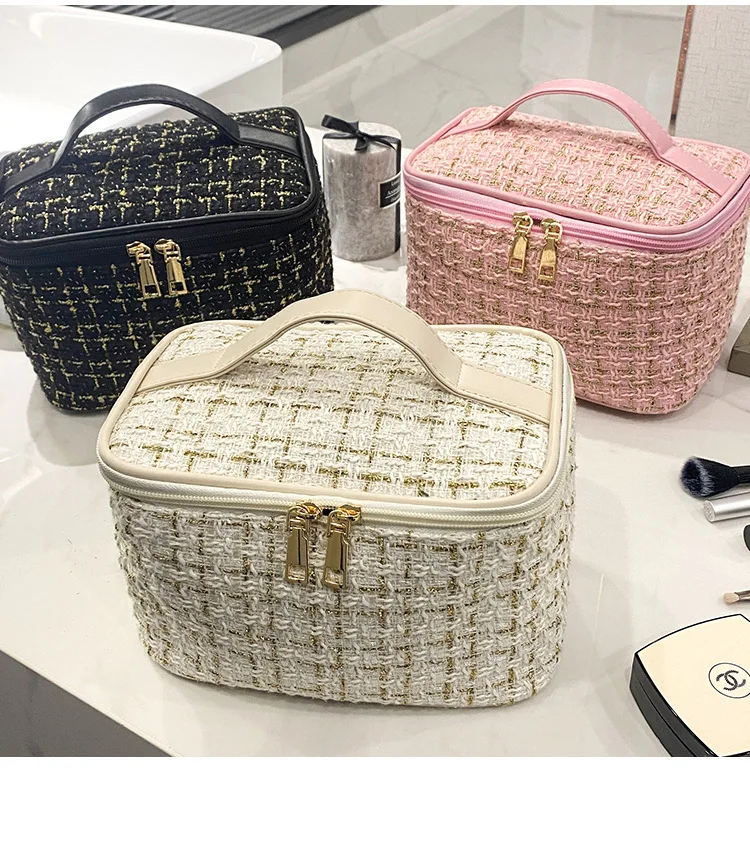 عطر كبير حقيبة مستحضرات التجميل الإناث سعة كبيرة المحمولة عالية القيمة جديد السفر مستحضرات التجميل غسل حقيبة التخزين حقيبة الحقيبة
