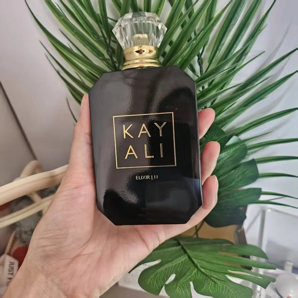 KAYALI ELIXIR 11 100ml EDP Women Huda Beauty Long Lasting Floral Fruity Red Apple Rose Vanilla Arabian Perfume