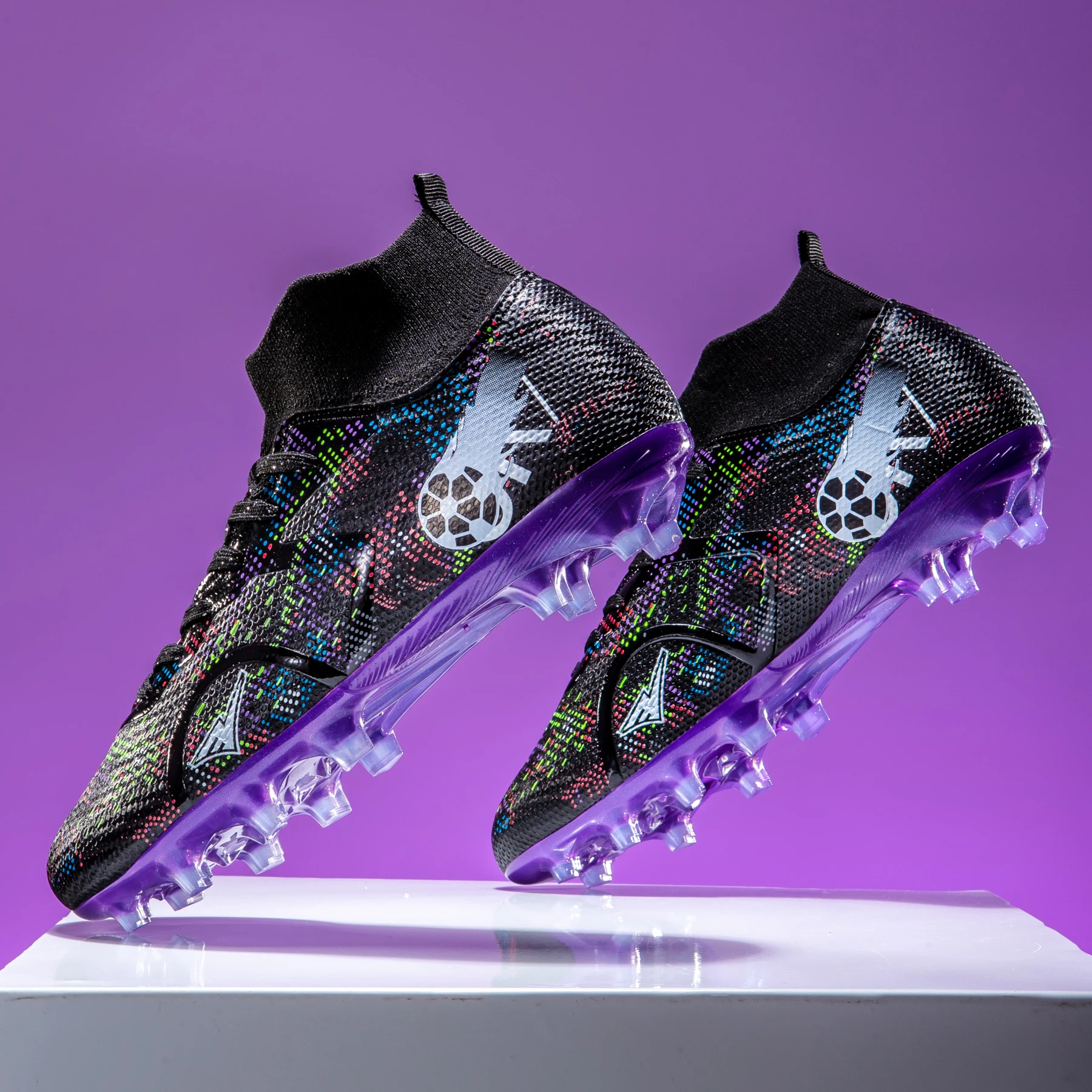 

Unisex Football Shoes Long Studs FG Firm Ground Comfortable Fit Trendy Gradient Design Suitable for Training and Matches