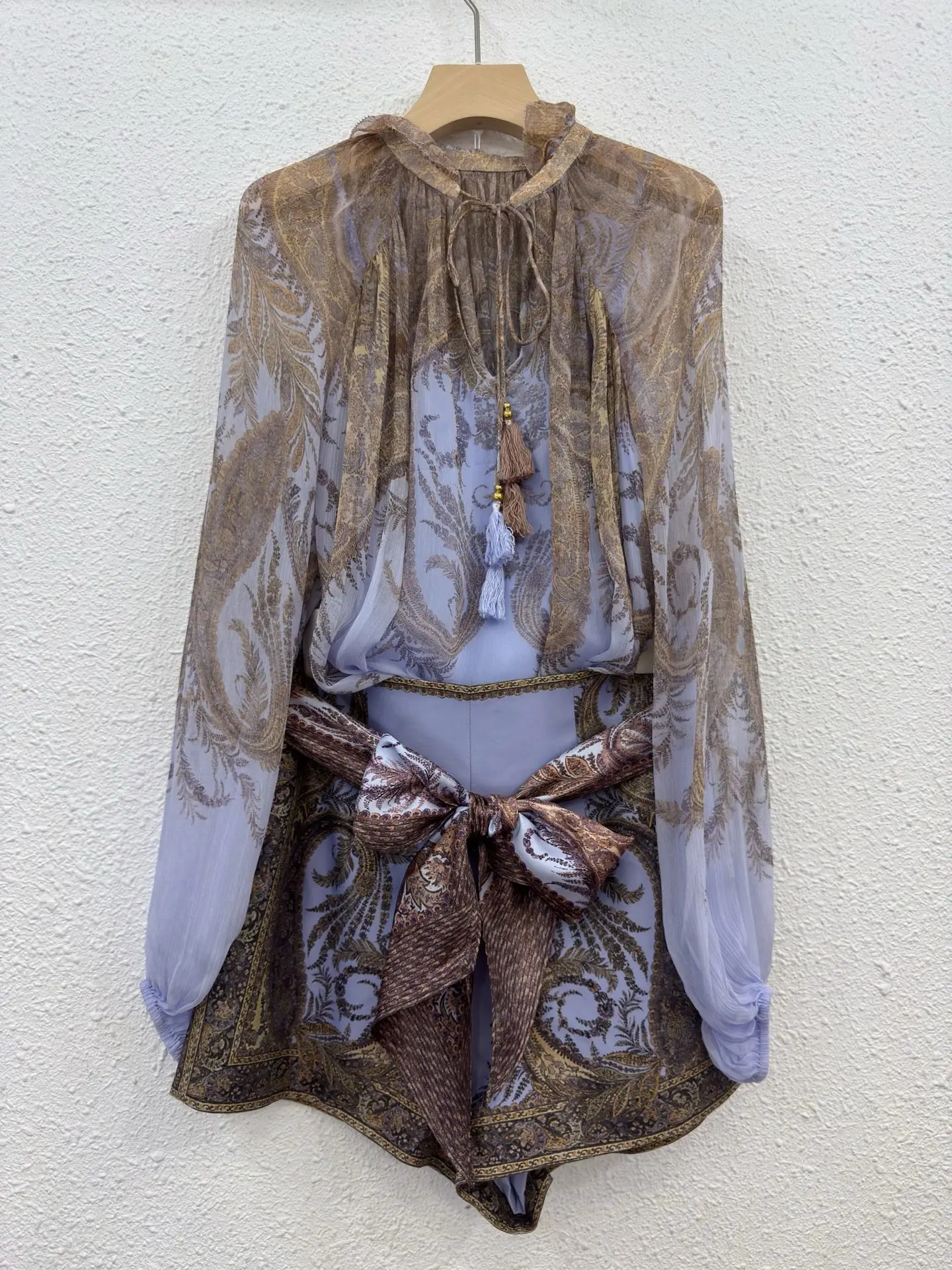 

Women Spring Summer New Long Lantern Sleeve V-Neck Printing Tops and Shorts Sets High Quality Sweet Chic Runway Designer Luxury