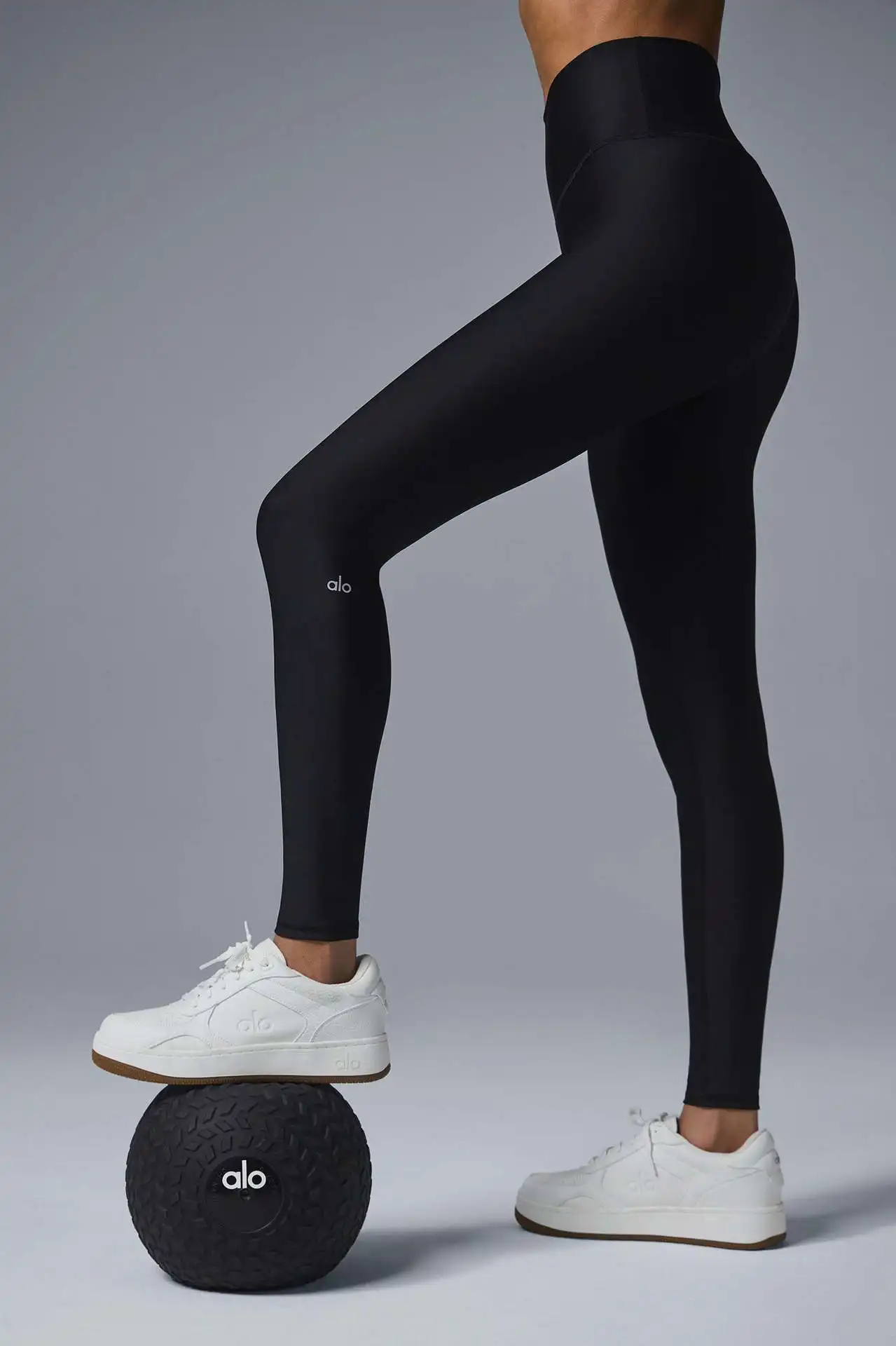 2025 Solid color yoga sports pants high-waist-tight hip lift Pilates autumn and winter stretch high-strength pants