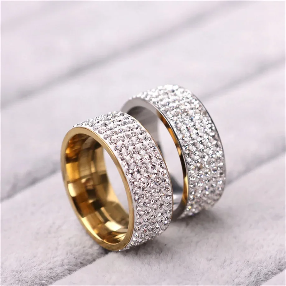 Hip Hop Ice Out Bling Full Rhinestone Womens Ring Gold Color Pierścionki ze stali nierdzewnej dla mężczyzn Kobiety Biżuteria modowa Anel — zdjęcie 2