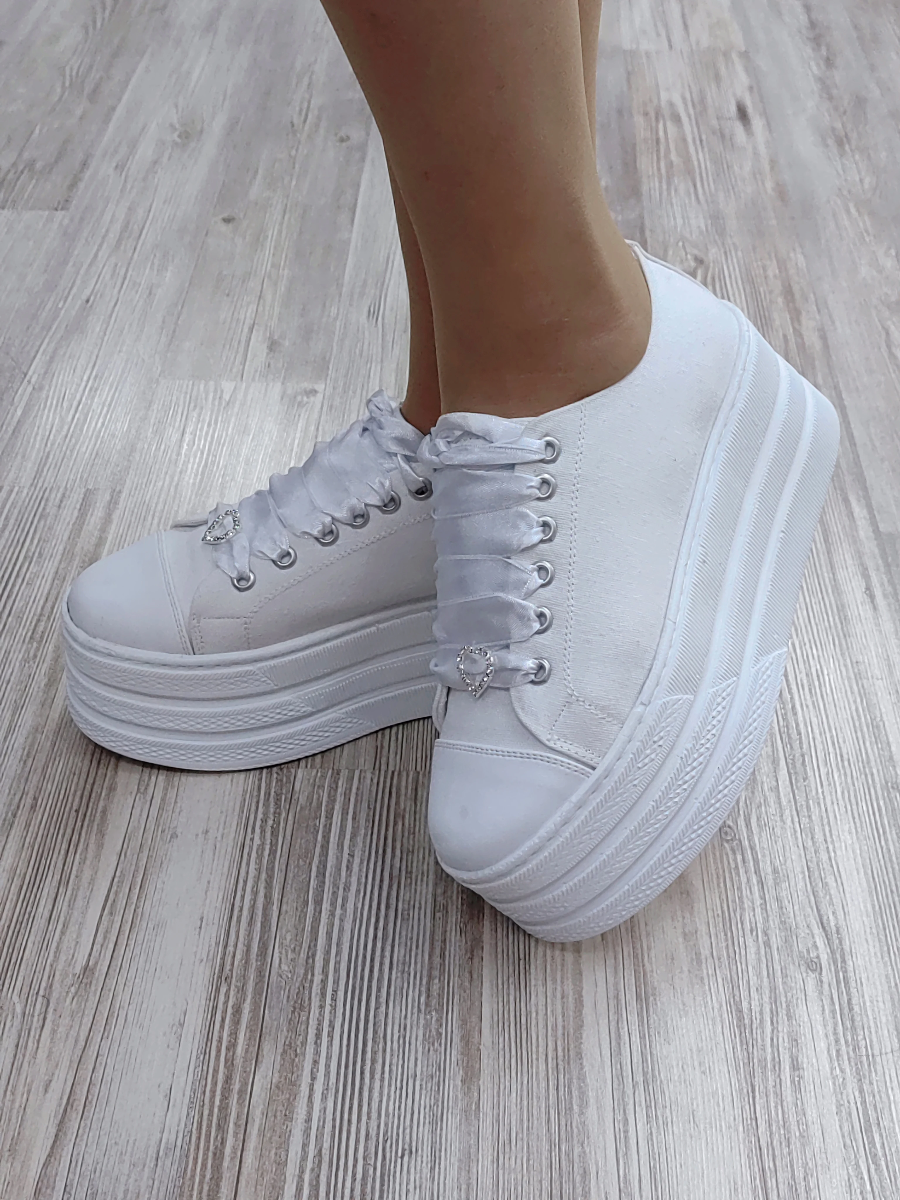 Sneakers White High Platform 7CM Sport Canvas Shoes Lightened special sole Quality White Linen Bridal Shoes Party Shoes