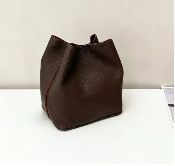 25 Women's Fashiona…