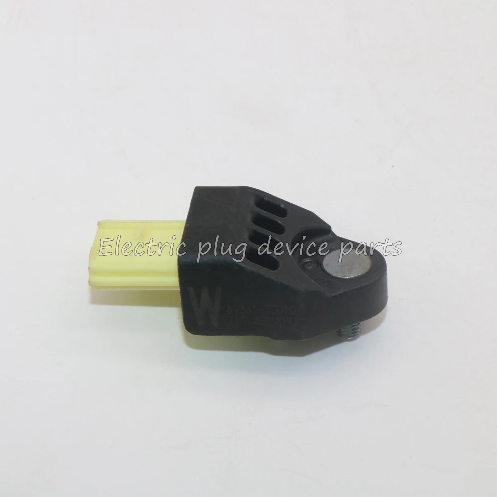 

OE# 89831-33010 89831-50020 Side Impact Crash Sensor for Toyota Lexus ES350 LS460 LS600hL