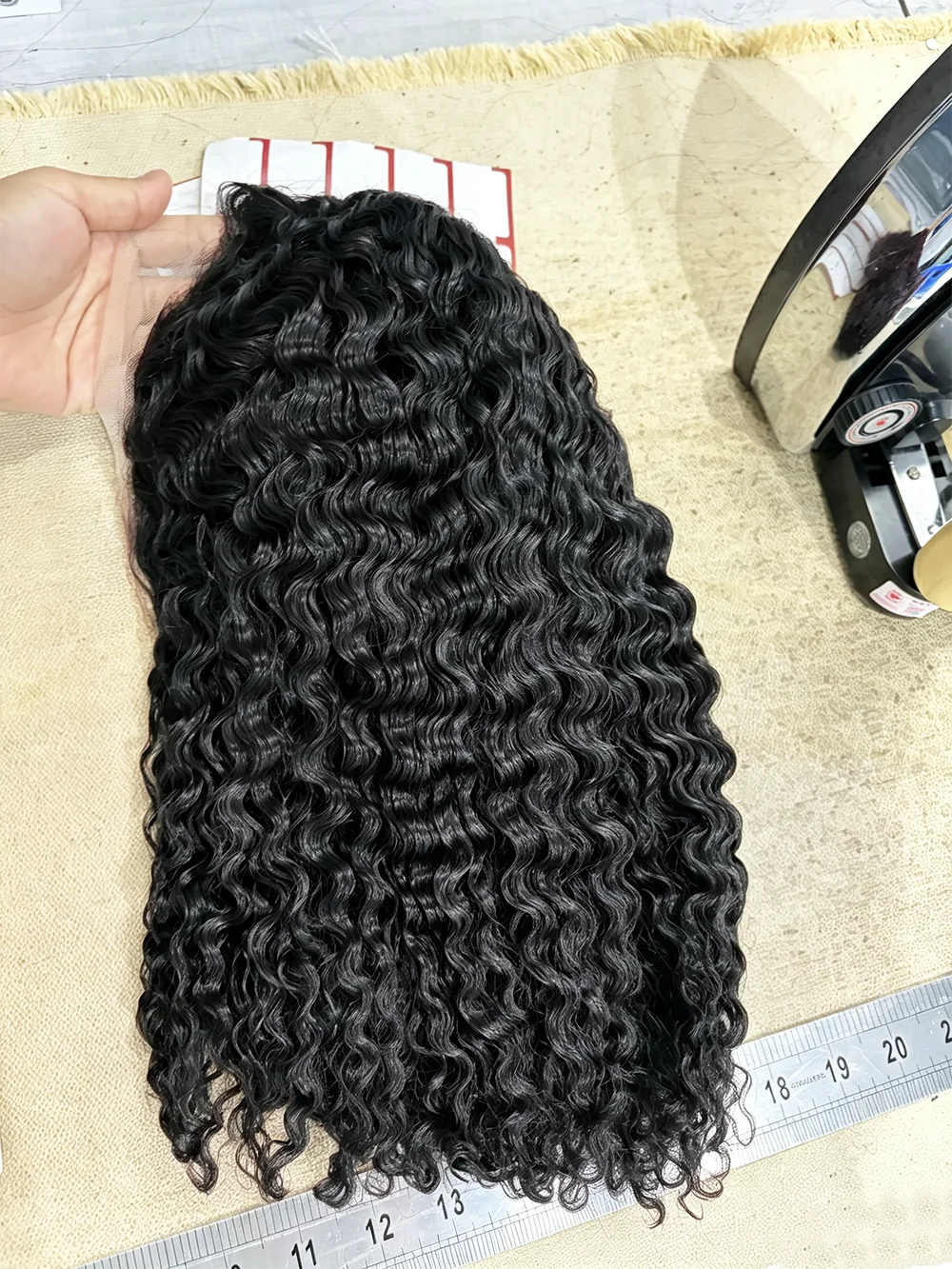250% Density Burmese Curly Bob Wigs Human Hair 13x4 Lace Front Wig Glueless Deep Wave Bob Human Hair Wigs For Women 4x4 Lace Wig