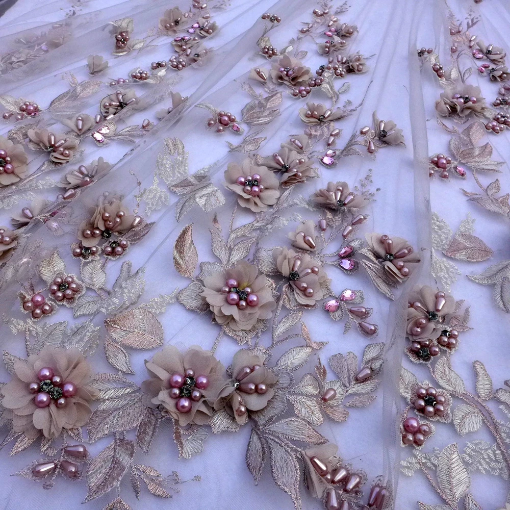 

Ткань HelluyerDc: красивое темно-розовое кружево ручной работы с 3D-цветами, жемчугом и стразами для свадебных и выпускных платьев, продается на метры.