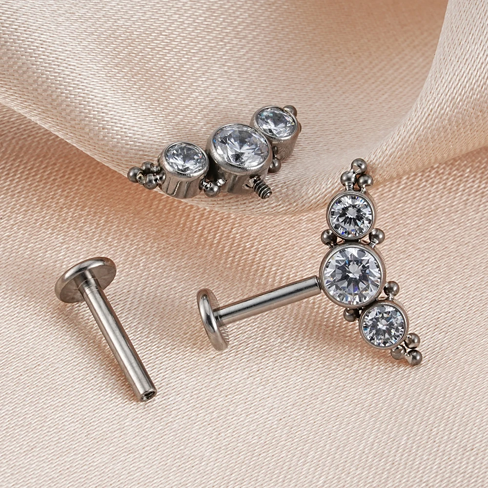 Right Grand ASTM F136 Titanium 16G Vertical Helix Cluster Earring Internally Threaded Medusa Ring Cartilage Monroe Lobe Piercing