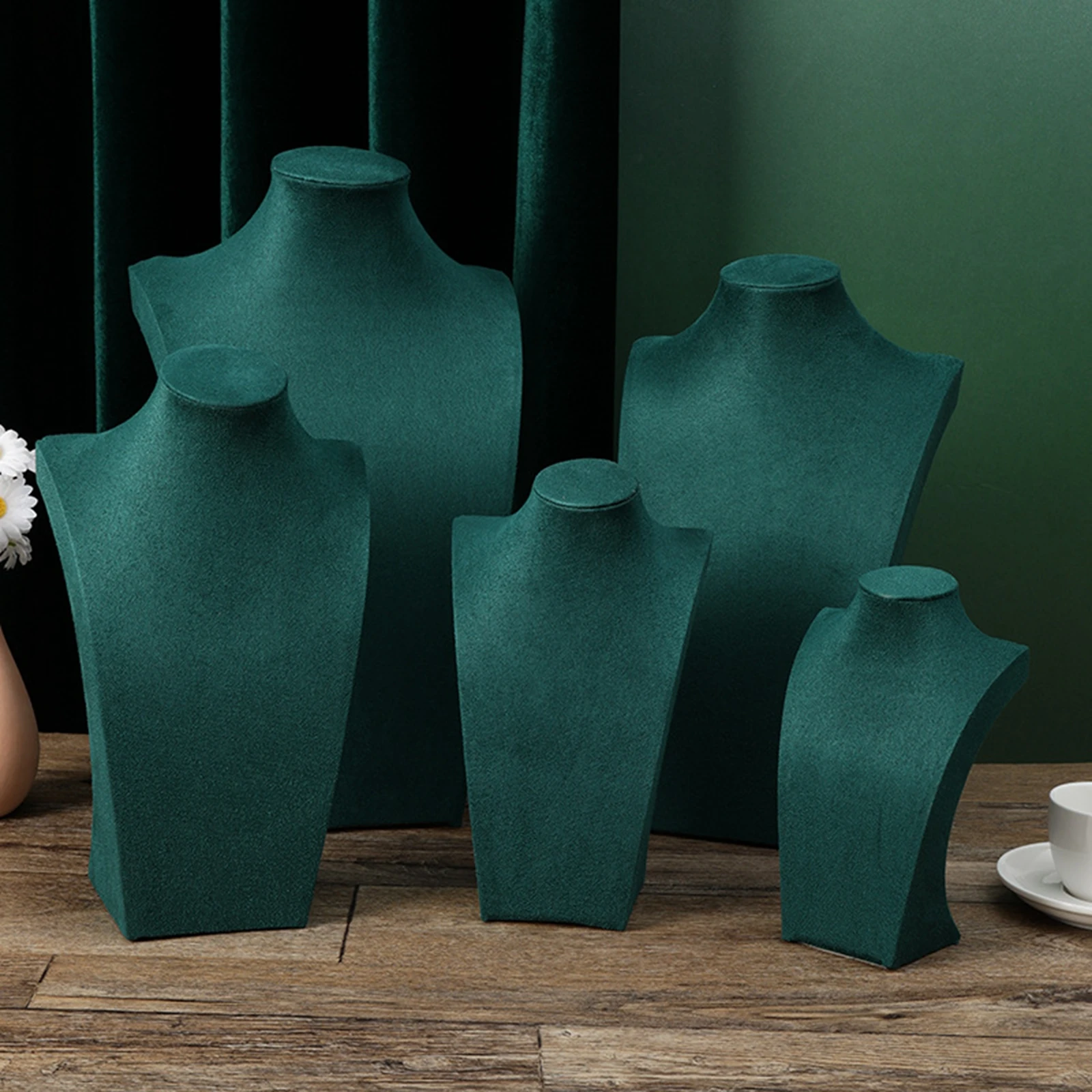 المخملية قلادة تمثال نصفي مجوهرات التمثال حامل قلادة عرض عارضة أزياء لخزانة عرض صورة الدعامة تخزين الديكور #3