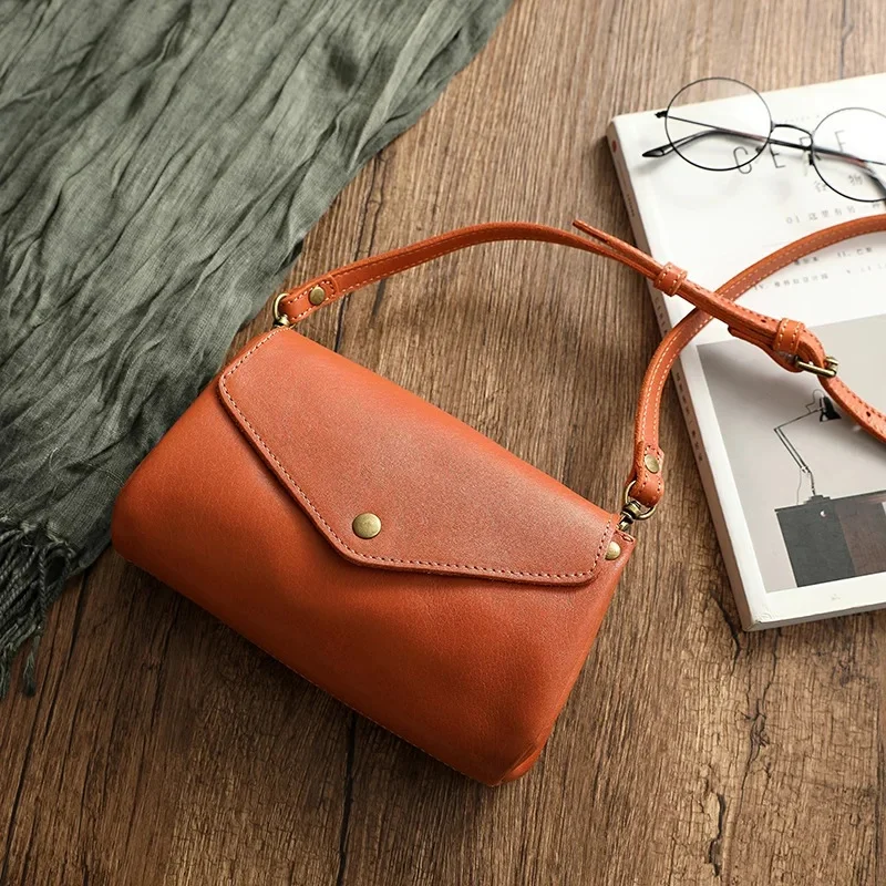 Luksusowa moda ładna dziewczęca skórzana torba na ramię 100% torby z prawdziwej skóry dla kobiety mała damska torba ze sznurkiem torba Crossbody — zdjęcie 2