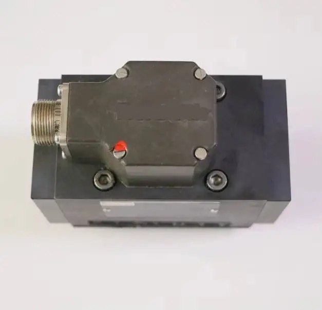 German Original Proportional Directional Valve 4WS2EM104520B2ET315K8BV