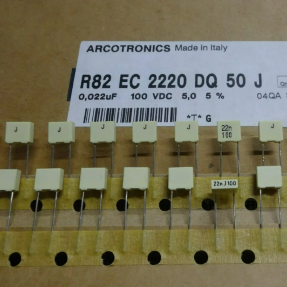 

20pcs/lot AV R82 0.022uf 100V 22nf 223 J Brand New 5mm Film Capacitor R82EC2220DQ50J