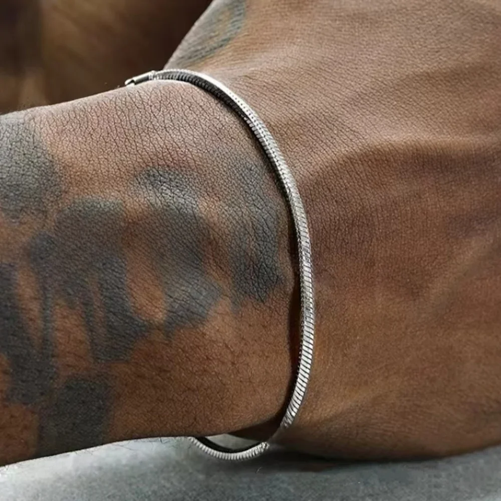 Bracelet en acier au titane pour homme et femme, bijoux rétro, simple, argent, hip hop, salle