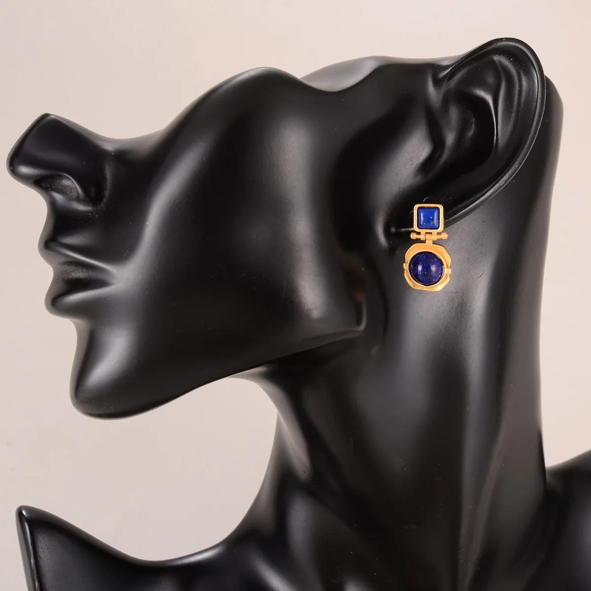 Neue Vintage vergoldete Lapislazuli Tropfenohrringe für Frauen, modische blaue Stein geometrische baumelnde Ohrringe Schmuck Geschenk