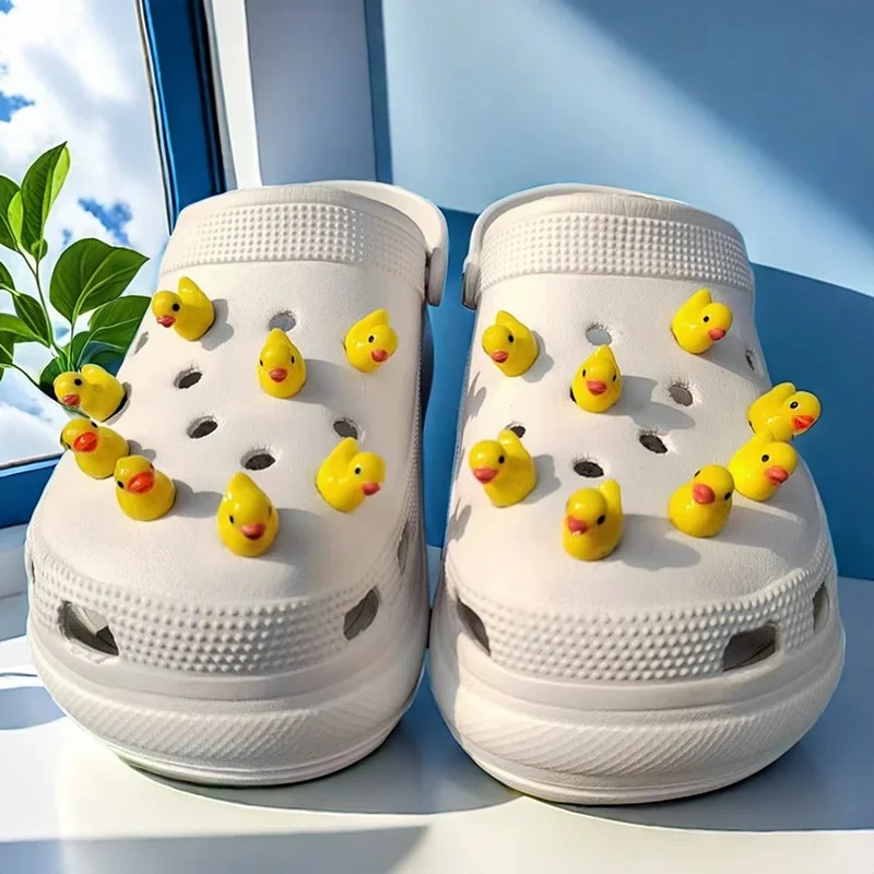 Breloques de chaussures à trous pour bricolage, tendance, canard jaune coloré, boucle de chaussure, décoration pour chaussures, sandales, sabots, cadeaux pour enfants