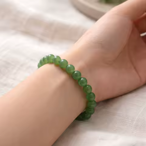 Pulseira de Quartzo Verde Natural – Sensação de Renovação