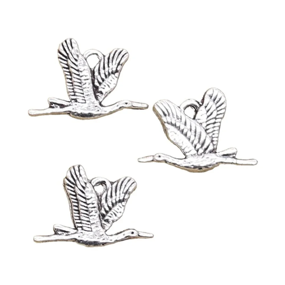 12 sztuk Charms wzór w dzikie gęsi ptak 20x14mm Antique Making wisiorek fit,Vintage tybetański srebrny kolor, ręcznie robiona biżuteria DIY — zdjęcie 2
