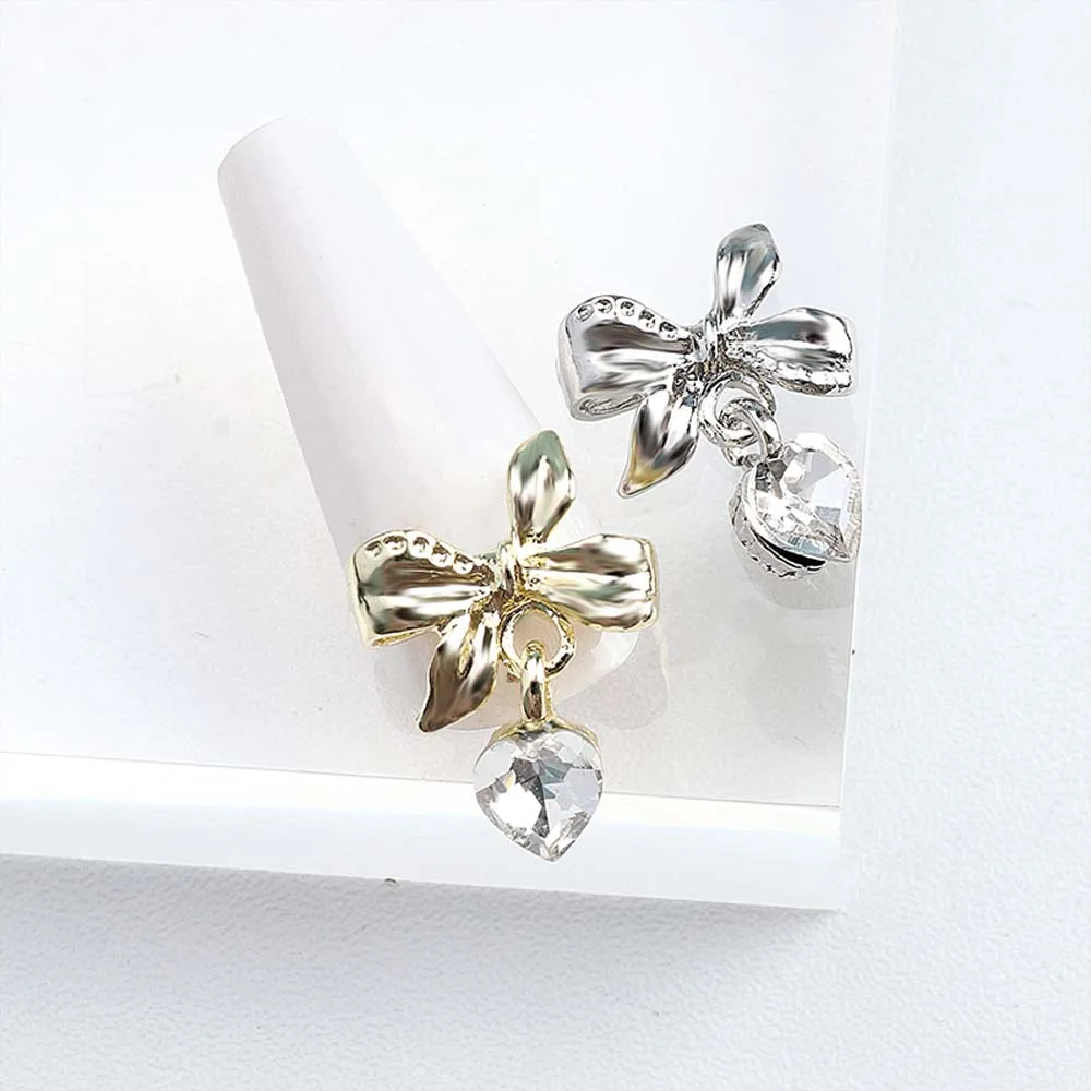 10Pcs New Bow Pendant Nail Art Charms 3D Alloy Bowknot Heart Crystal Metal Nail Decoration Light Luxury DIY Nail Accessories