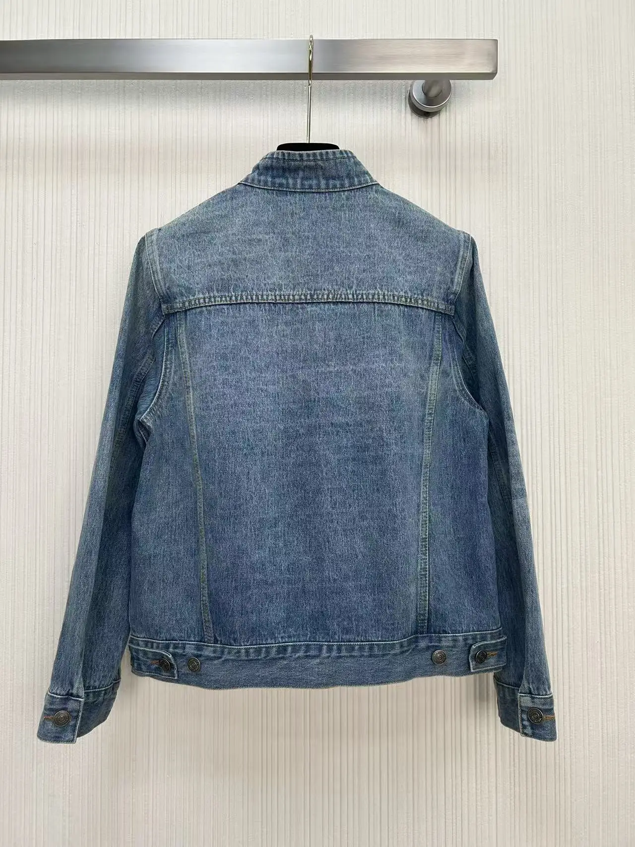 

High quality autumn and winter women's super heavy-duty nail bead embroidered denim jacket HL199
