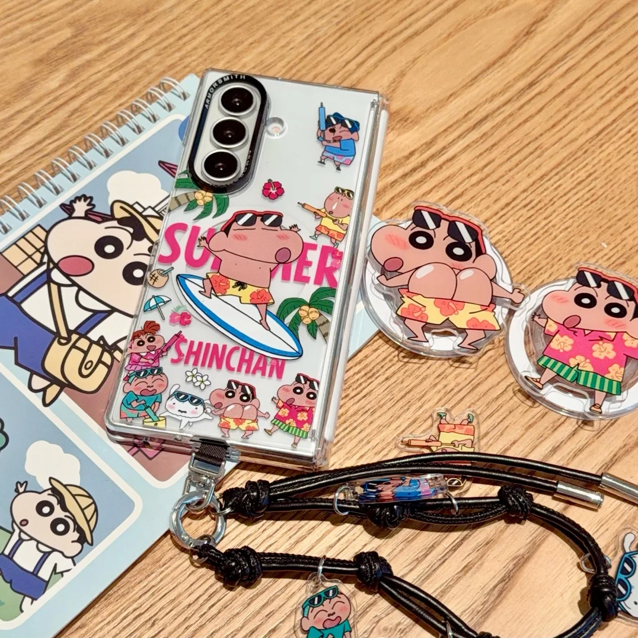 Zabawne etui magnetyczne na telefon Crayon Shin-chan do Samsung Galaxy Z Fold 8 Ultra Fold 7 Fold 8 Fold 7 z podstawką Magsafe i łańcuszkiem — zdjęcie produktu 2