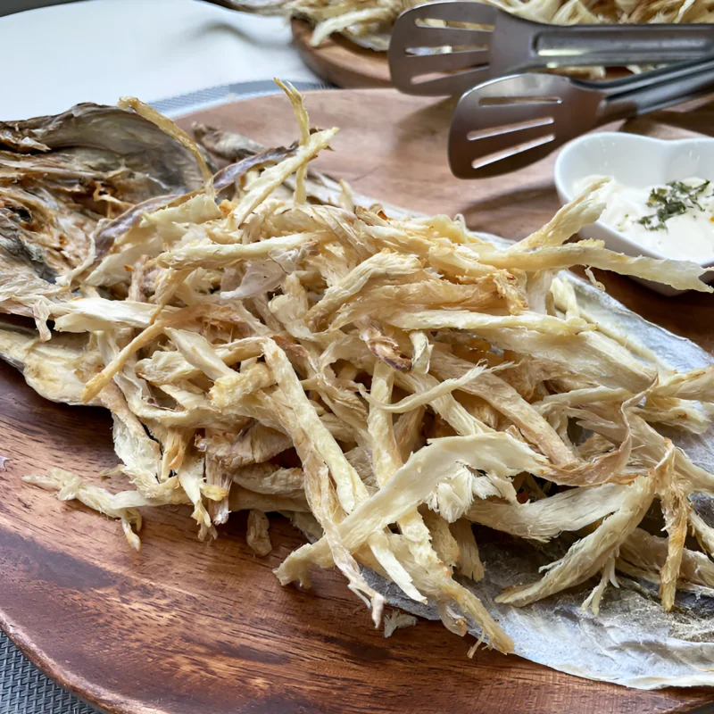 1+1 수작업으로 두번 찢어낸 손질먹태 2마리 220g