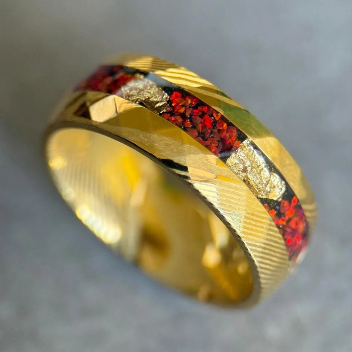 

Golden Damascus ring for man anillos bague homme pareja de compromiso fashion jewelry wedding bands red opal engagement rings