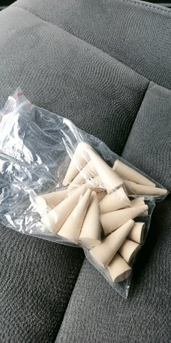 FY 20Pcs Scented Incense Cones 25 Minute Burning Time Home Fragrance Lavender Jasmine Sandal Scents for Meditation Relaxation photo review