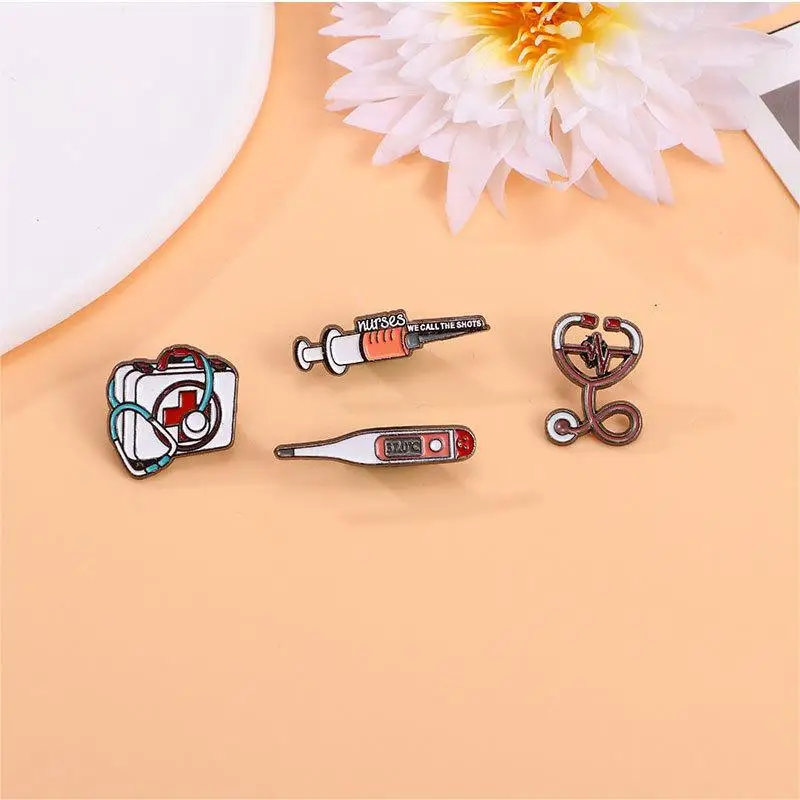 Medische Artikelen Collectie Email Broche Ambulance Spuit Stethoscoop Badge Revers Pin Ziekenhuis Arts Verpleegkundige Groothandel