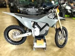 JY عرض جديد مبيعات SSTARK_KK VVarg دراجة نارية كهربائية للطرق الوعرة #1