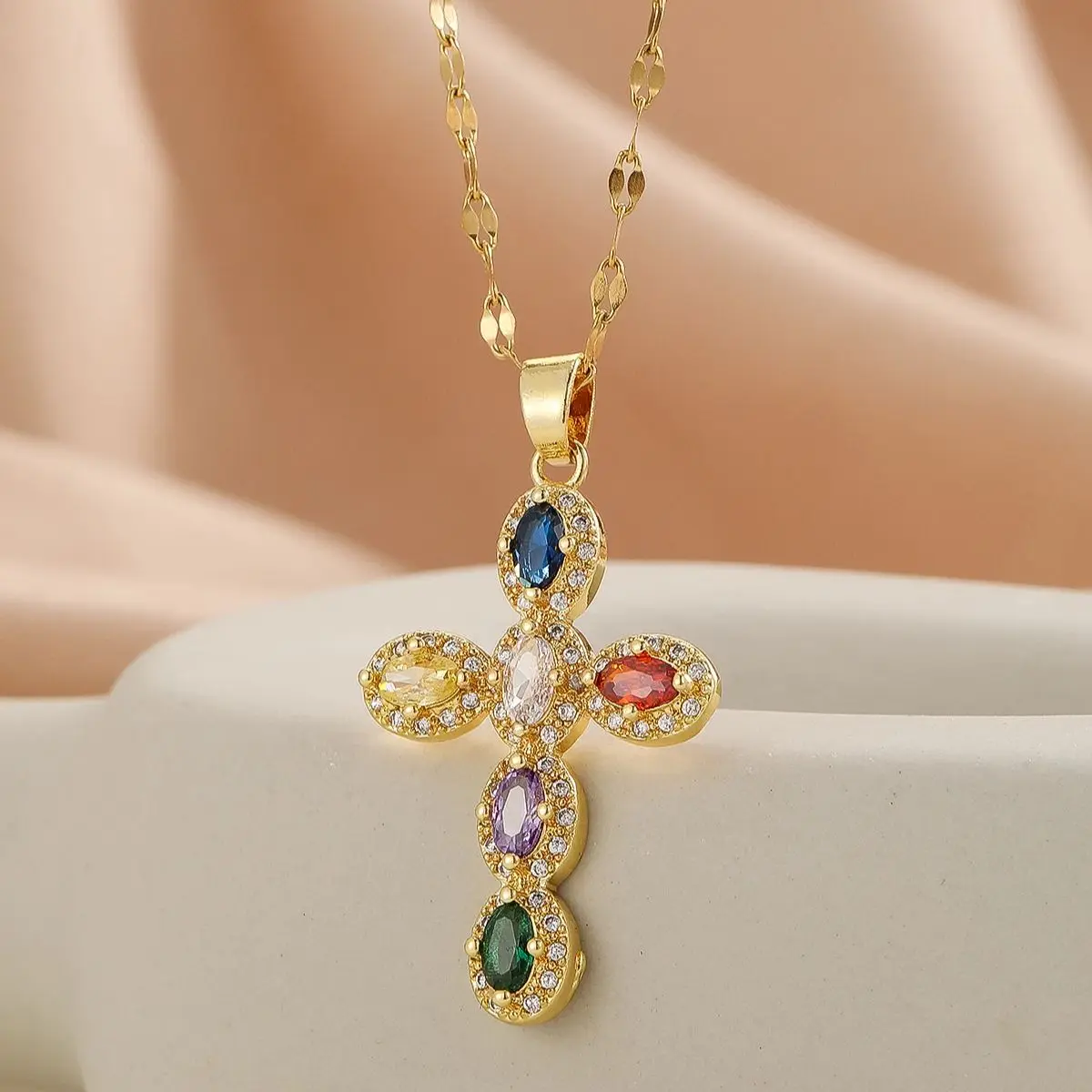 Fashion Personality 1 Piece Necklace Elegant Women\'s Micro Inlaid Colorful Round Zircon Cross Necklace