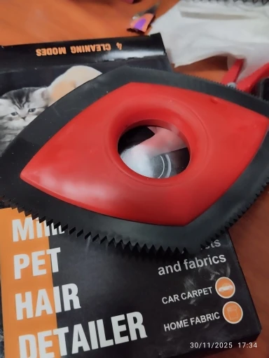 Customer review photo for 4-Mode Pet Hair Remover Brush