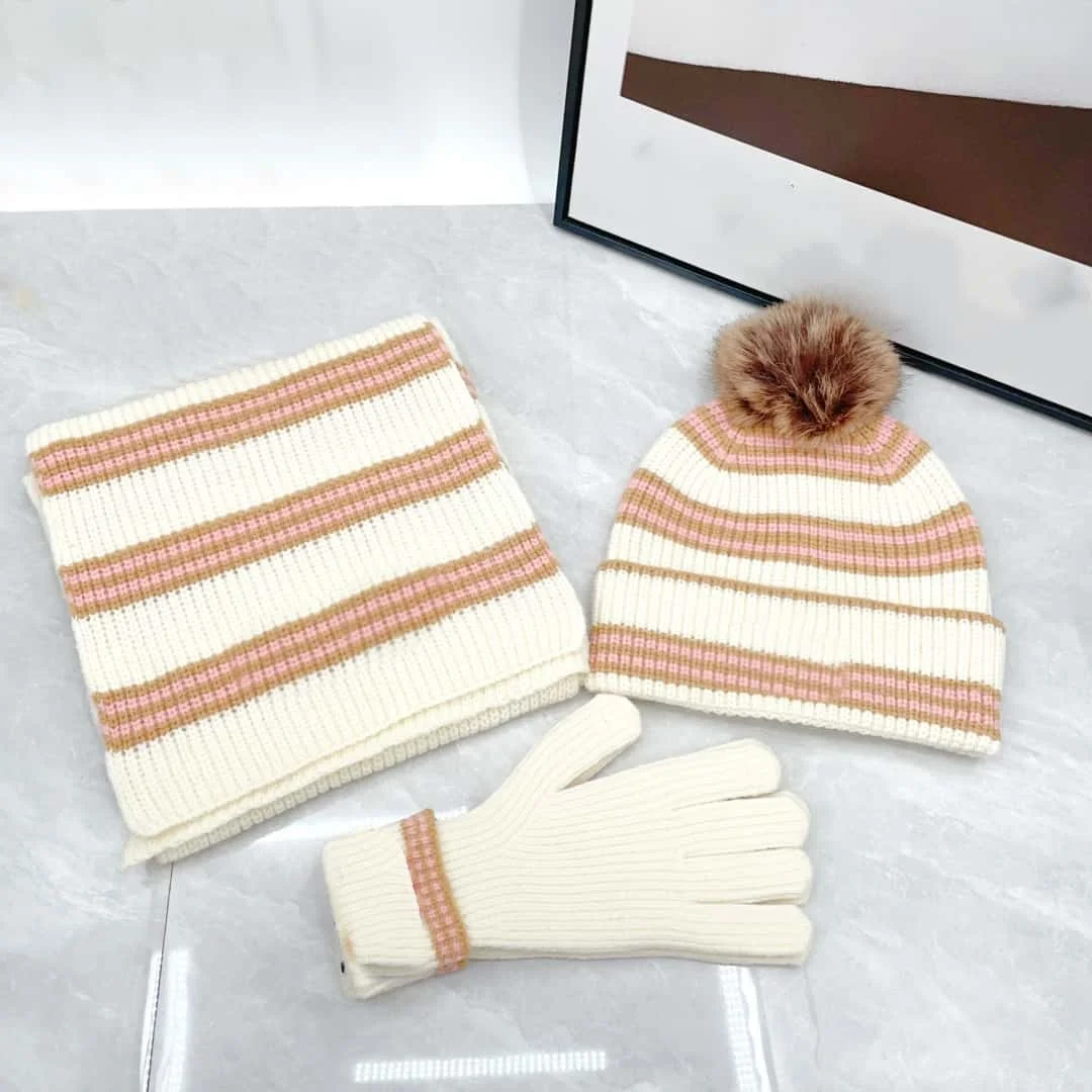 2025 قبعة وشاح قفازات ثلاث قطع مجموعة موضة جديدة عصرية مخططة الألوان التباين بسيطة متعددة الاستخدامات عادية الدفء لينة عيد الميلاد Fe #3